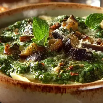 Pasta met Aubergine en Basilicum Pesto