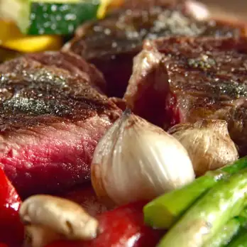 Italiaanse Steak Florentijn met Gegrilde Groenten