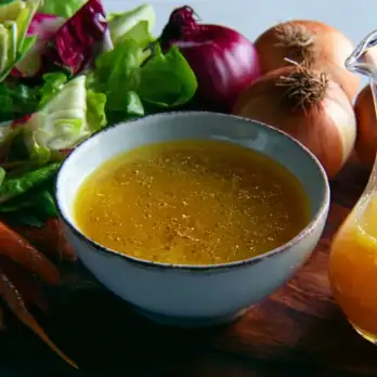 Salade met geroosterde worteldressing