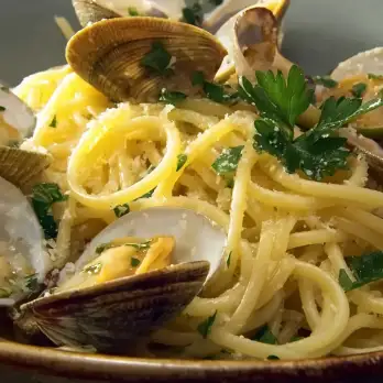 Spaghetti met Venusschelpen en Citroen