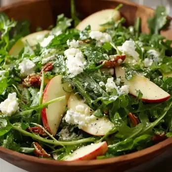 Rookige Rucola-Appelsalade met Gerookte Amandelen