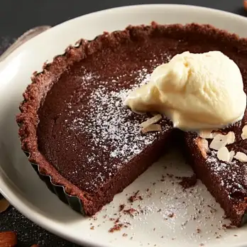 Amaretto Chocoladetaart met Abrikozenroom