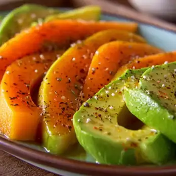Tropische Avocado-Papaja Salade