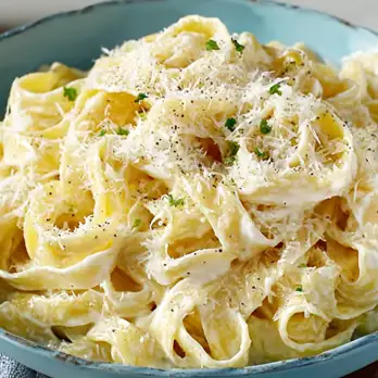 Fettuccine Alfredo met Citroen en Nootmuskaat