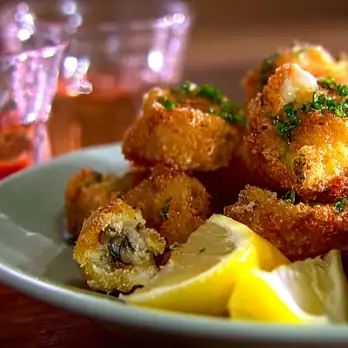 Knapperige Gefrituurde Mosselen en Oesters