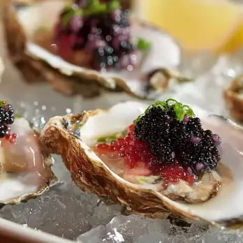 Luxe Oesters met Kaviaar en Prosecco