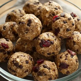 Energieballetjes met Pindakaas en Cranberry's