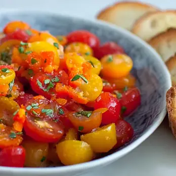 Zomerse Bruschetta met Citroen Tijm en Tomaatjes