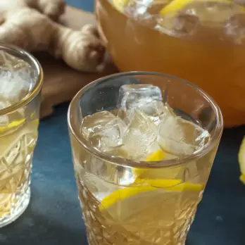 Honing-Gember Limonade