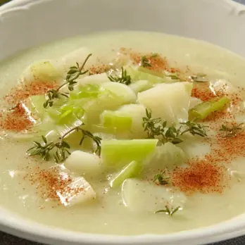 Smeuïge Franse Aardappel-Preisoep