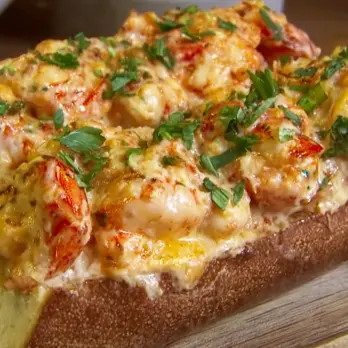 Cajun Stokbrood met Riverkreeftjes en Kaas