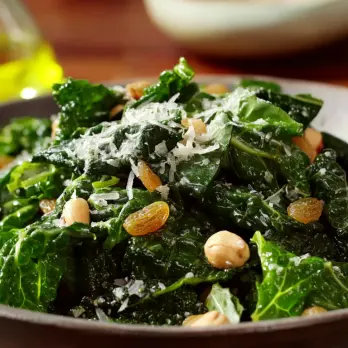 Toscaanse Boerenkoolsalade met Ansjovisdressing