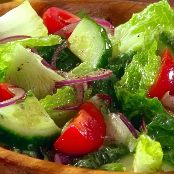 Gemengde Groene Salade met Tomaat en Komkommer