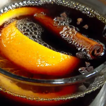Cafe Brulot: Warme Koffiecocktail met Sinaasappel en Cognac