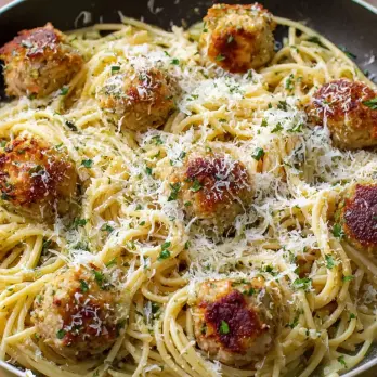 Spaghetti met Tonijnballetjes